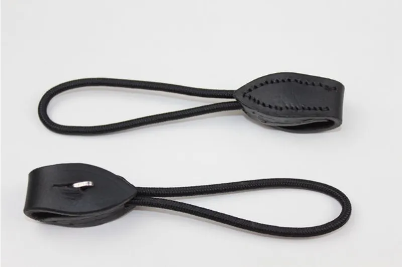 Trust Pelham Strap Short Black 1 Trust Pelham Strap Short Black