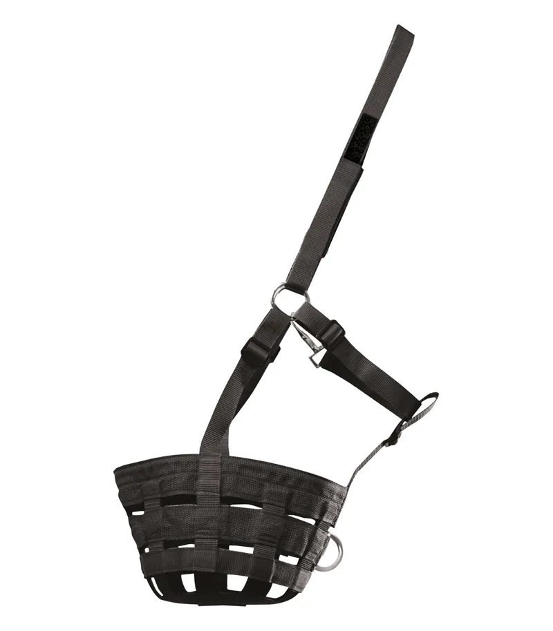 Waldhausen Grazing Muzzle Black 2 Waldhausen Grazing Muzzle Black – Image 2