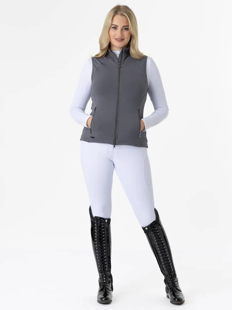 LeMieux Amara II Breech Full Seat White 3 LeMieux Amara II Breech Full Seat White – Image 3