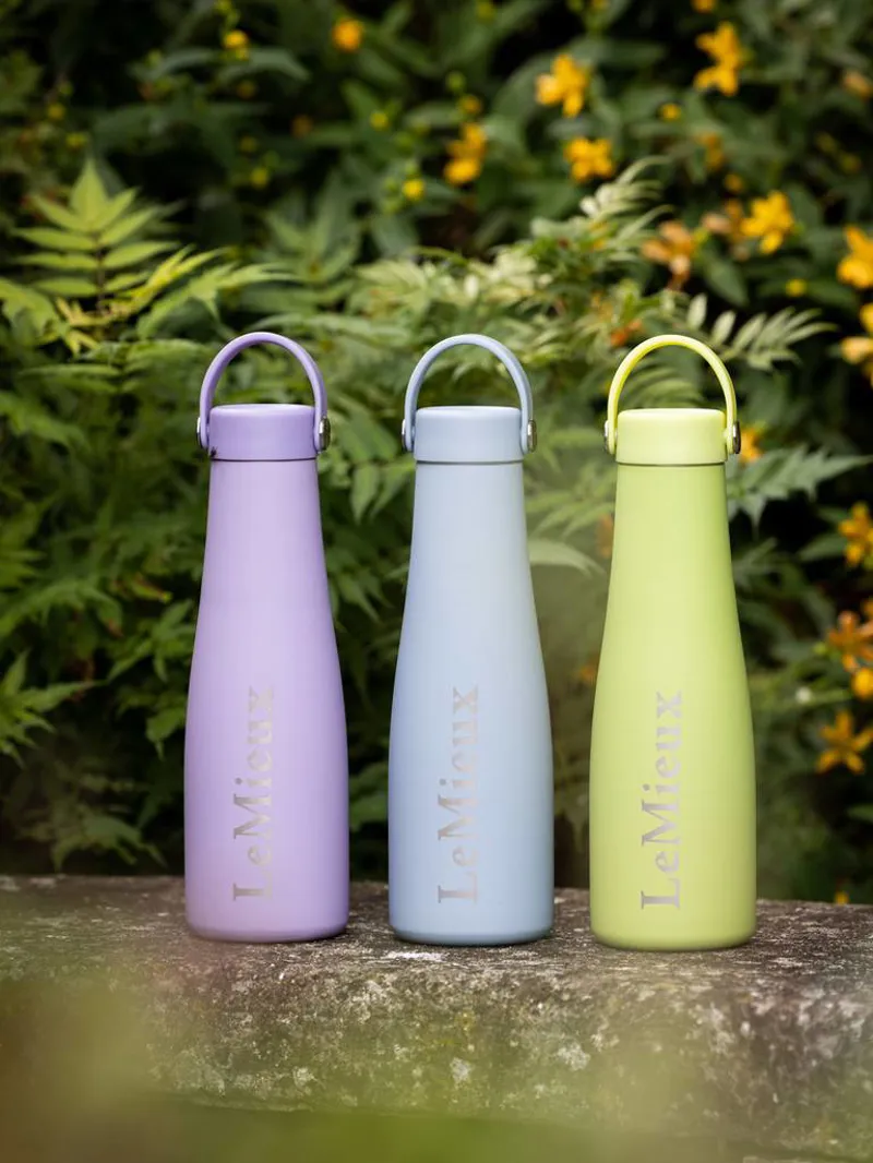 LeMieux Drinks Bottle Kiwi 2 LeMieux Drinks Bottle Kiwi – Image 2
