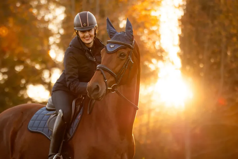 LeMieux Classic Loire Fly Hood Atlantic 2 LeMieux Classic Loire Fly Hood Atlantic – Image 2