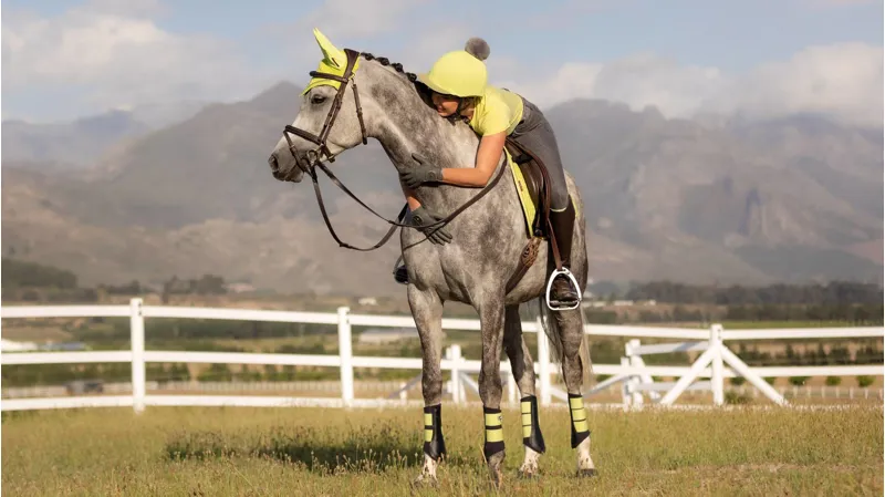 LeMieux Grafter Boots Kiwi