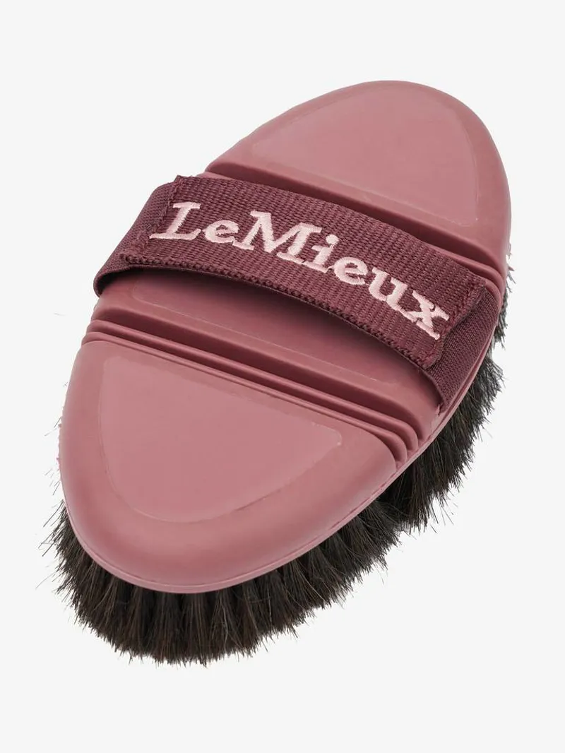 LeMieux Flexi Horse Hair Body Brush Orchid 2 LeMieux Flexi Horse Hair Body Brush Orchid – Image 2