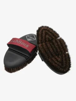 LeMieux Flexi Horse Hair Body Brush Black -Fournitures Équestres Boutique horse20hair20brush