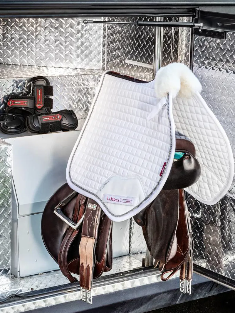 LeMieux Junior Pro Jump Square White 1 LeMieux Junior Pro Jump Square White