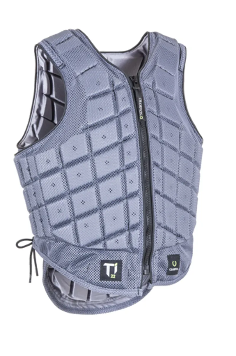 Champion Titanium Ti22 Gunmetal Grey Body Protector 2 Champion Titanium Ti22 Gunmetal Grey Body Protector – Image 2